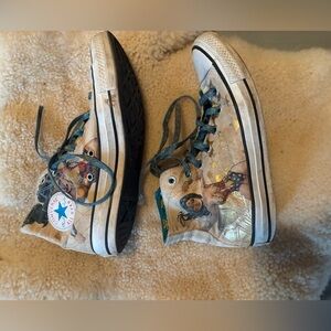 Wonder Woman Converse Size 6 Men 8 Woman